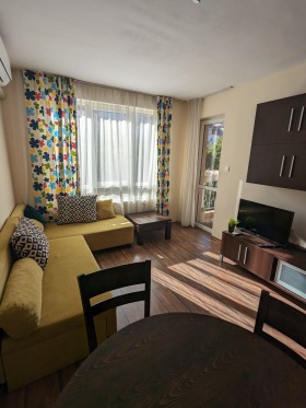 1 bedroom Lazur, Burgas 4