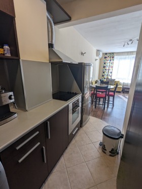 1 sovrum Lazur, Burgas 7