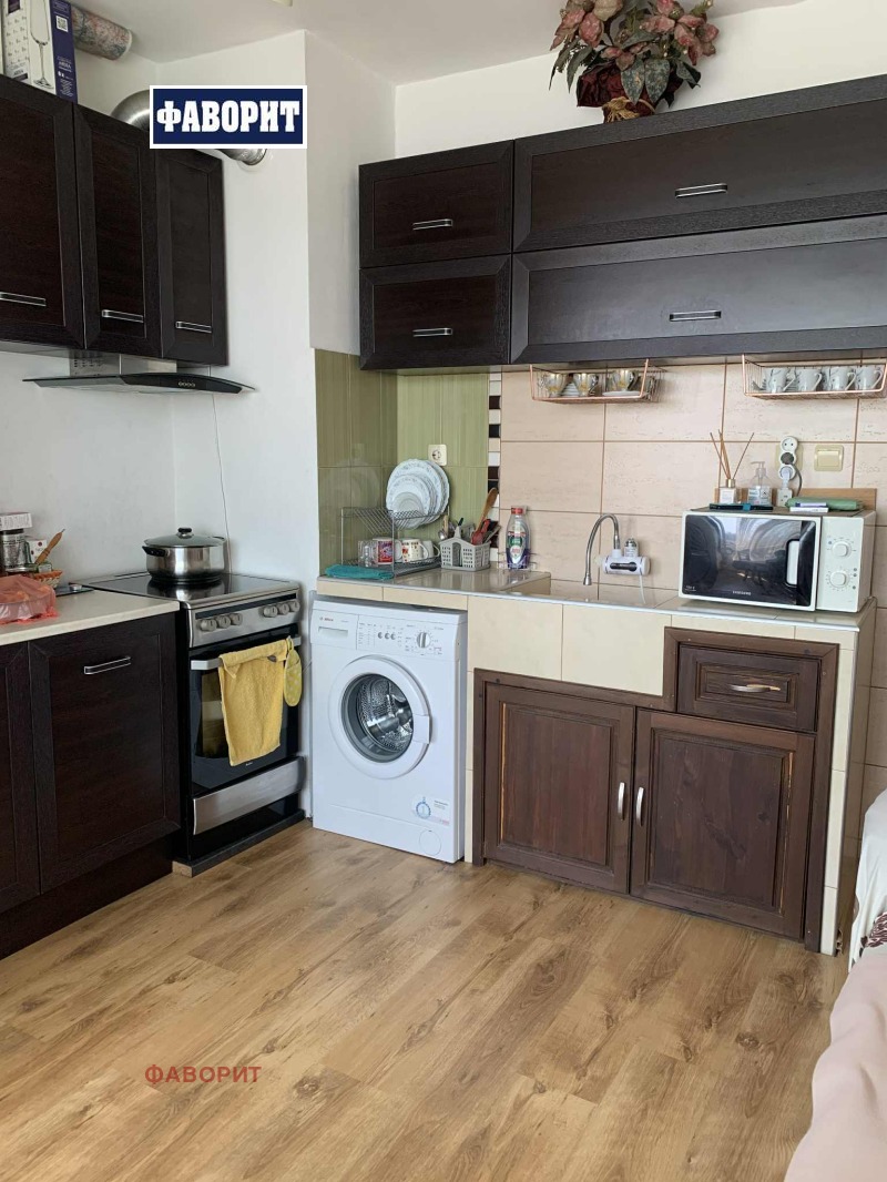 Продава  3-стаен, град Пловдив, Изгрев • 85 000 € • ID 63025987 — holmes.bg - [1] 