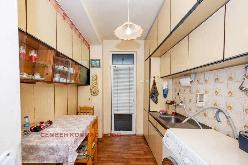 Продава 3-СТАЕН, гр. Пловдив, Каменица 1, снимка 3 - Апартаменти - 52364396