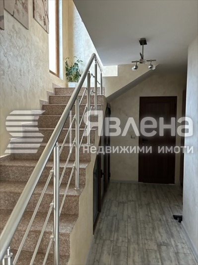 Продава КЪЩА, с. Делвино, област Благоевград, снимка 13 - Къщи - 47442314