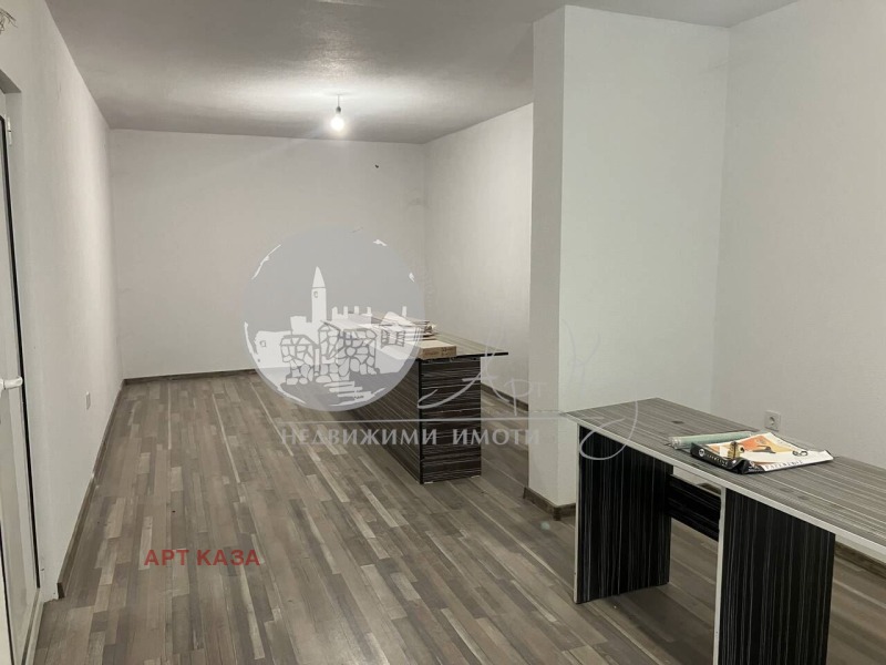 Te koop  Huis regio Plovdiv , Radinovo , 201 m² | 97458652