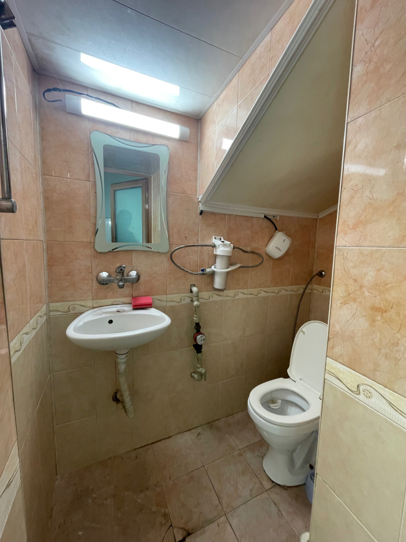 Продава КЪЩА, гр. Каварна, област Добрич, снимка 4 - Къщи - 52260426