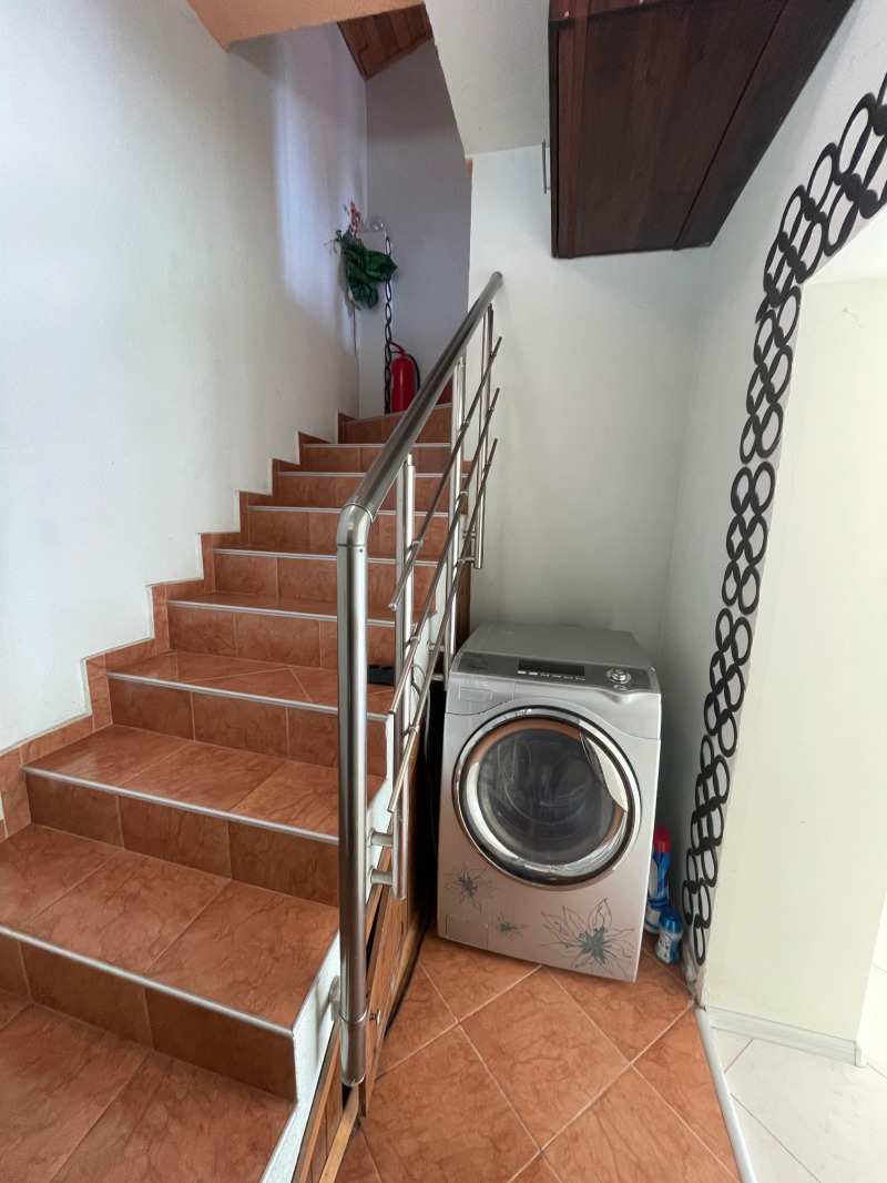 Продава КЪЩА, гр. Каварна, област Добрич, снимка 5 - Къщи - 52260426