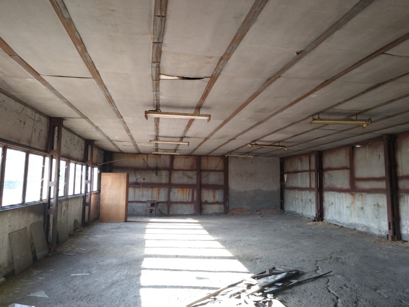 Продава СКЛАД, гр. Хасково, Промишлена зона - Изток, снимка 5 - Складове - 52667420