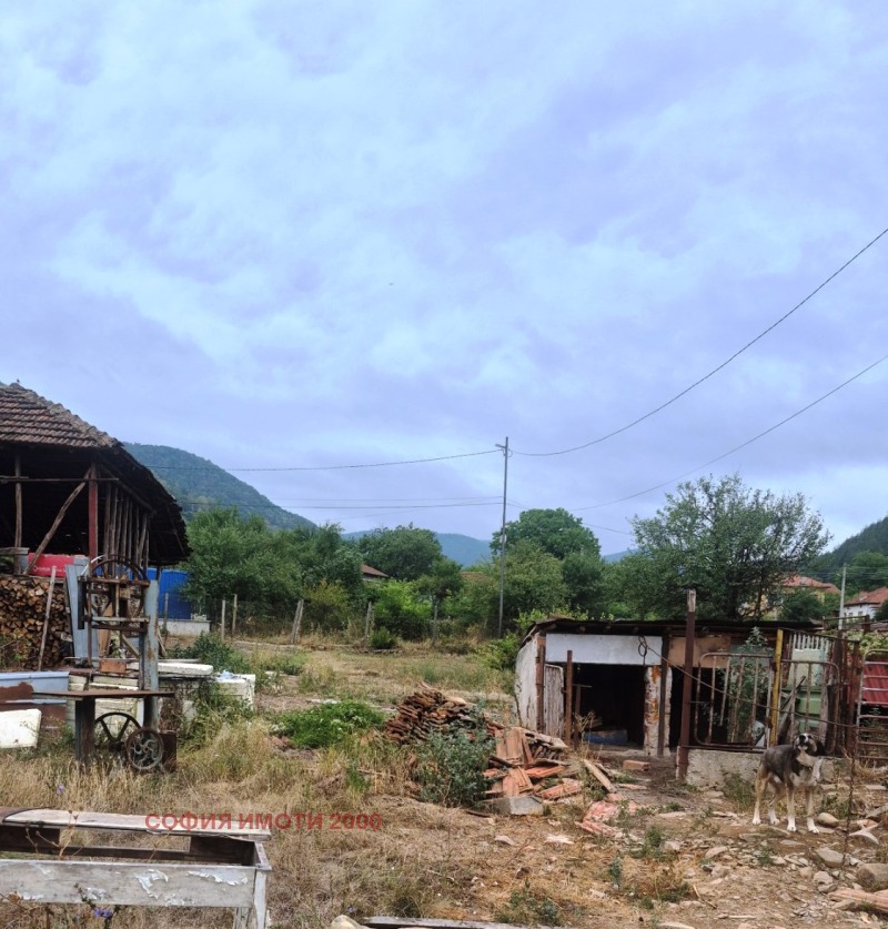 Till salu  Komplott region Sofia , Vratjesj , 806 kvm | 31252974 - bild [2]
