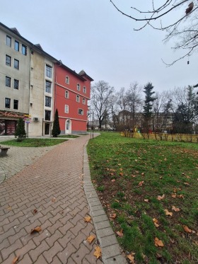ОФИС, 70 m2