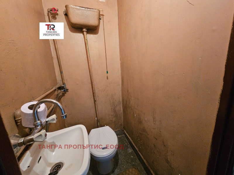 Продава 3-СТАЕН, гр. Перник, Изток, снимка 8 - Апартаменти - 53574164