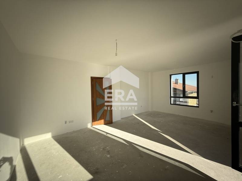 Продава 4-СТАЕН, гр. Варна, Виница, снимка 2 - Апартаменти - 52573713