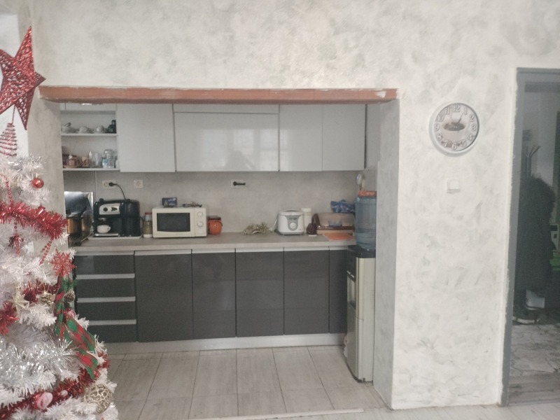 Продава  Етаж от къща град Пазарджик , Център , 101 кв.м | 13511929