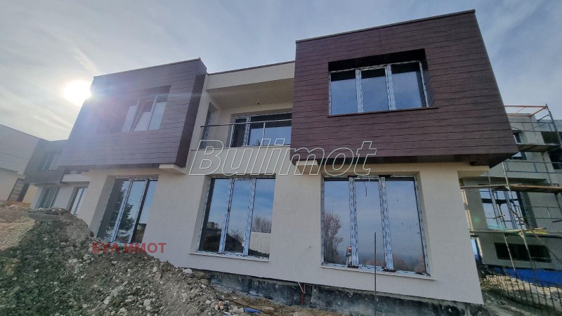 Продава КЪЩА, гр. Варна, м-т Акчелар, снимка 11 - Къщи - 49451889