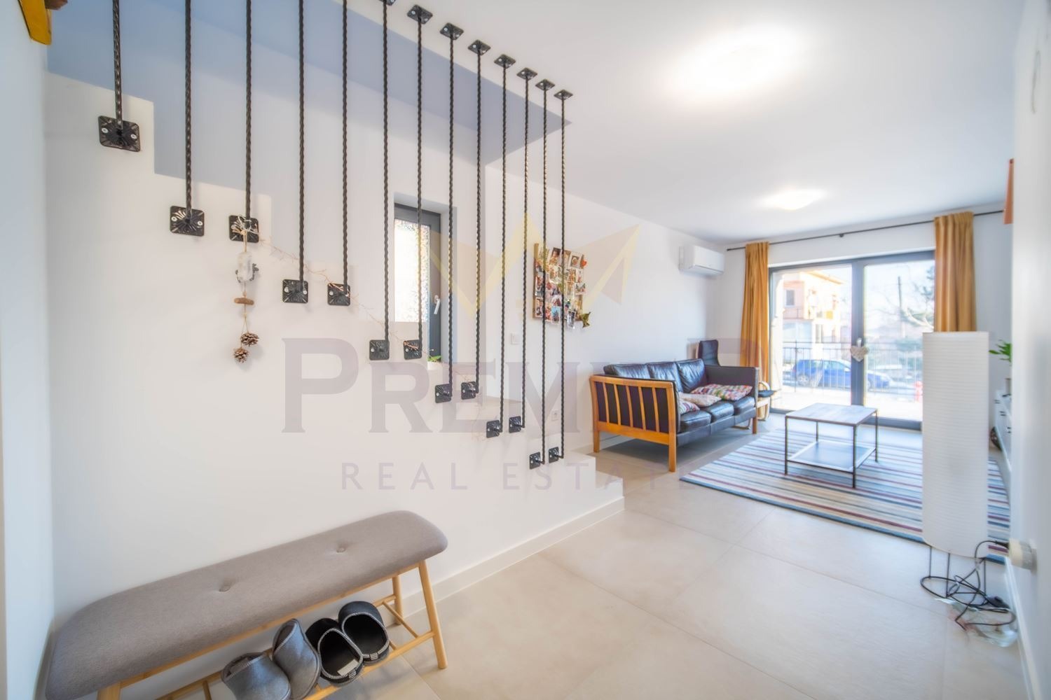 Продава 3-СТАЕН, гр. Варна, Галата, снимка 3 - Апартаменти - 54073989