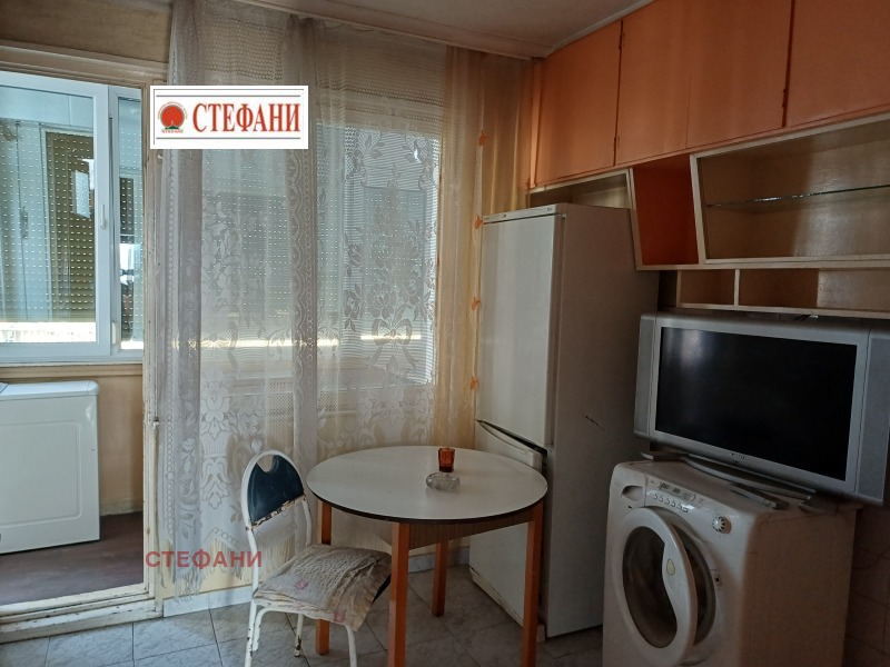 Продава 3-СТАЕН в град Русе, Централен южен район - 85 кв.м / 120 000 € » 234 699.60 лв., СТЕФАНИ