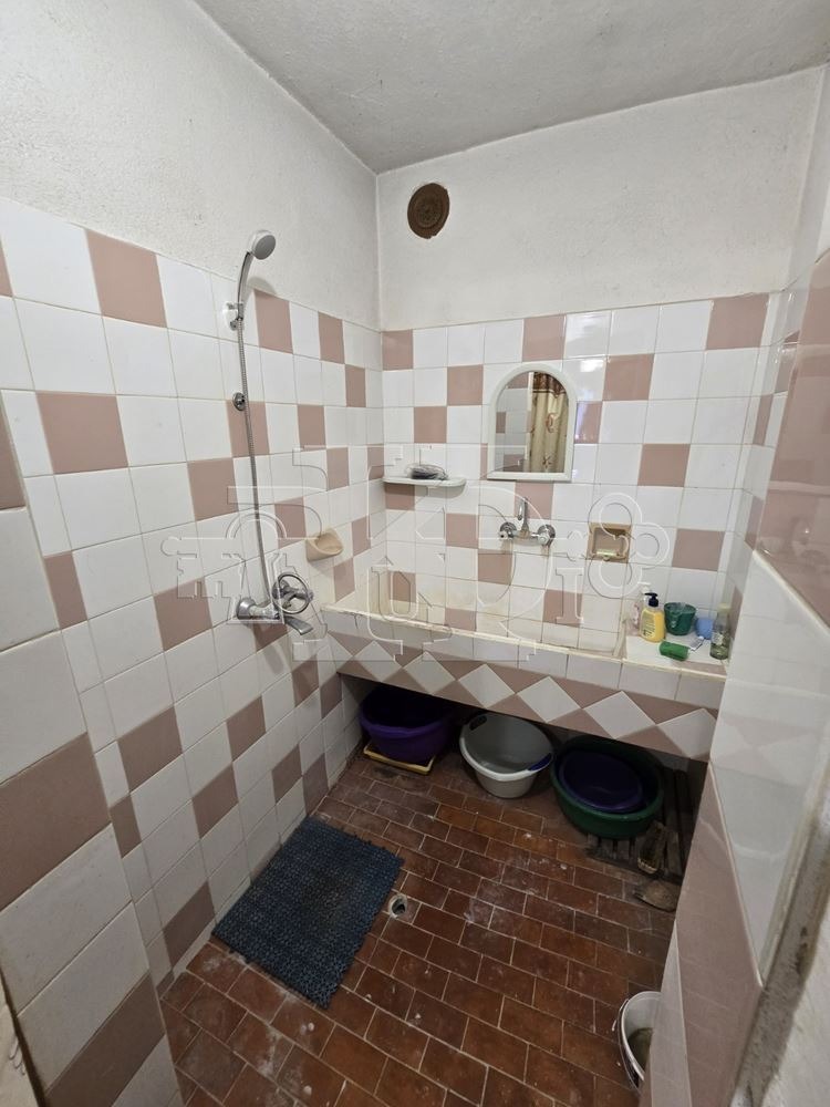 Продава ЕТАЖ ОТ КЪЩА | Imot.bg — изображение 11