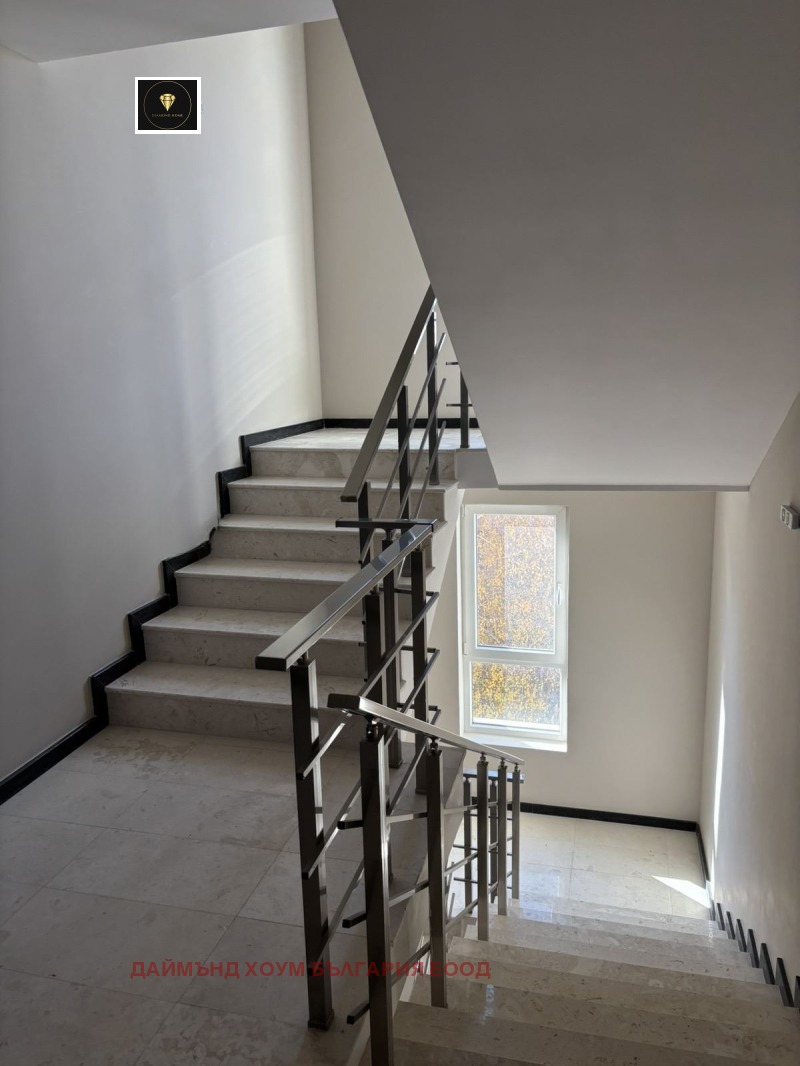 Продава 2-СТАЕН, гр. Пловдив, Остромила, снимка 13 - Апартаменти - 52536878