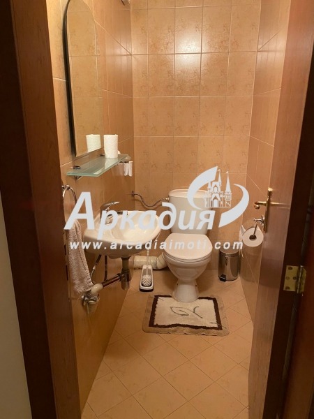 Na prodej  3+ ložnice Plovdiv , Centar , 156 m2 | 89687150 - obraz [10]