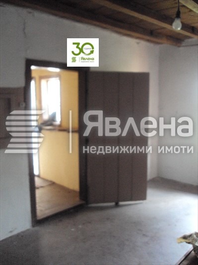 Продава КЪЩА, с. Вишовград, област Велико Търново, снимка 7 - Къщи - 48951840