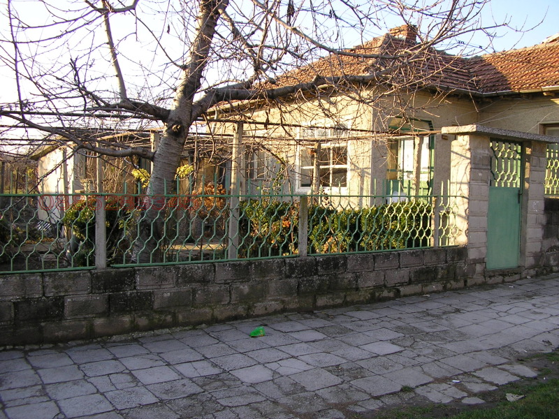 Продава КЪЩА, гр. Дългопол, област Варна, снимка 9 - Къщи - 52957997