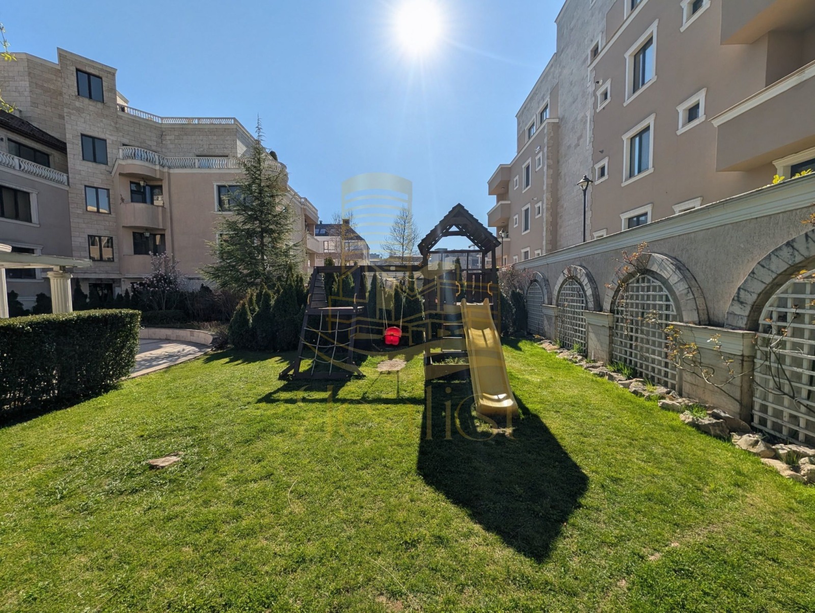 Продава 4-СТАЕН, гр. София, Витоша, снимка 15 - Апартаменти - 54193166