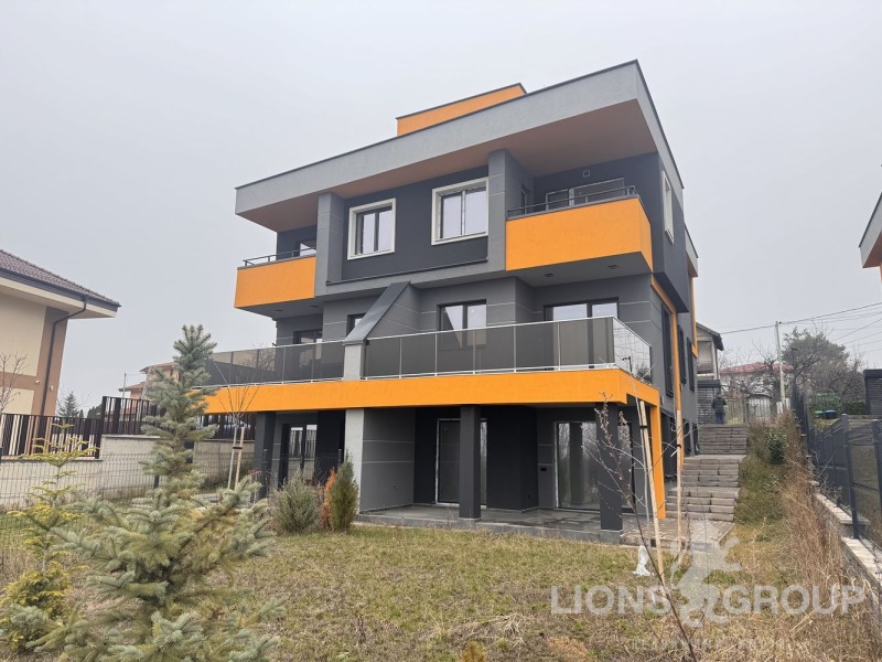 Продава КЪЩА в град София, с. Лозен - 265 кв.м / 495 000 € » 968 135.85 лв., ЛАЙЪНС ГРУП