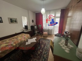 Продажба на тристайни апартаменти в град Шумен - изображение 15 