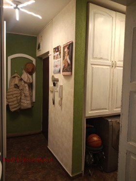 ������� 3-����� | Imot.bg � ����� ������ 12
