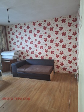 3 bedroom Lyatno kino Trakiya, Varna 8