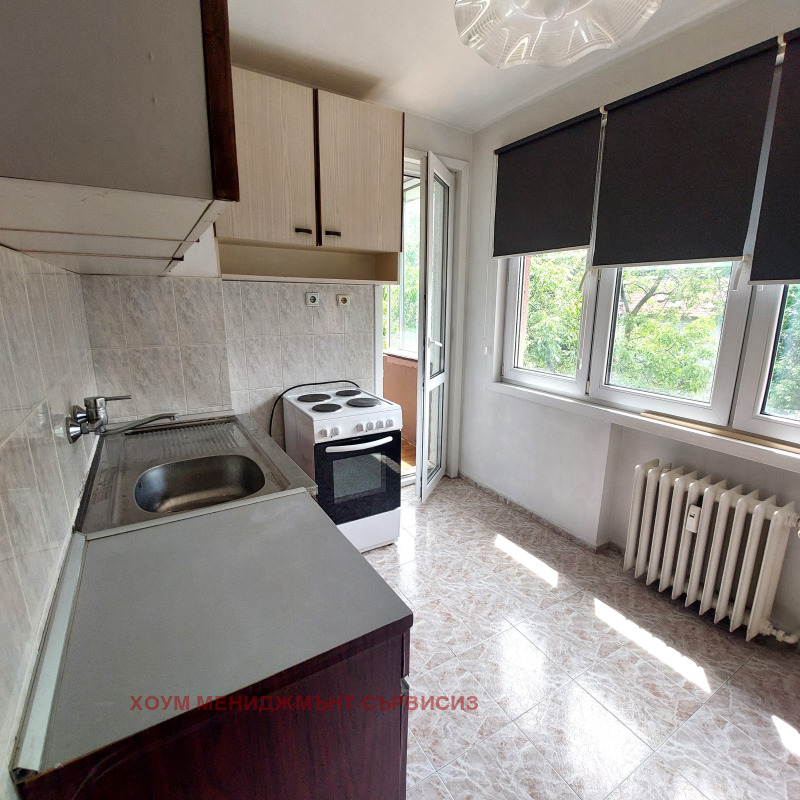 Na prodej  1 ložnice Sofia , Krasno selo , 62 m2 | 26112500 - obraz [9]