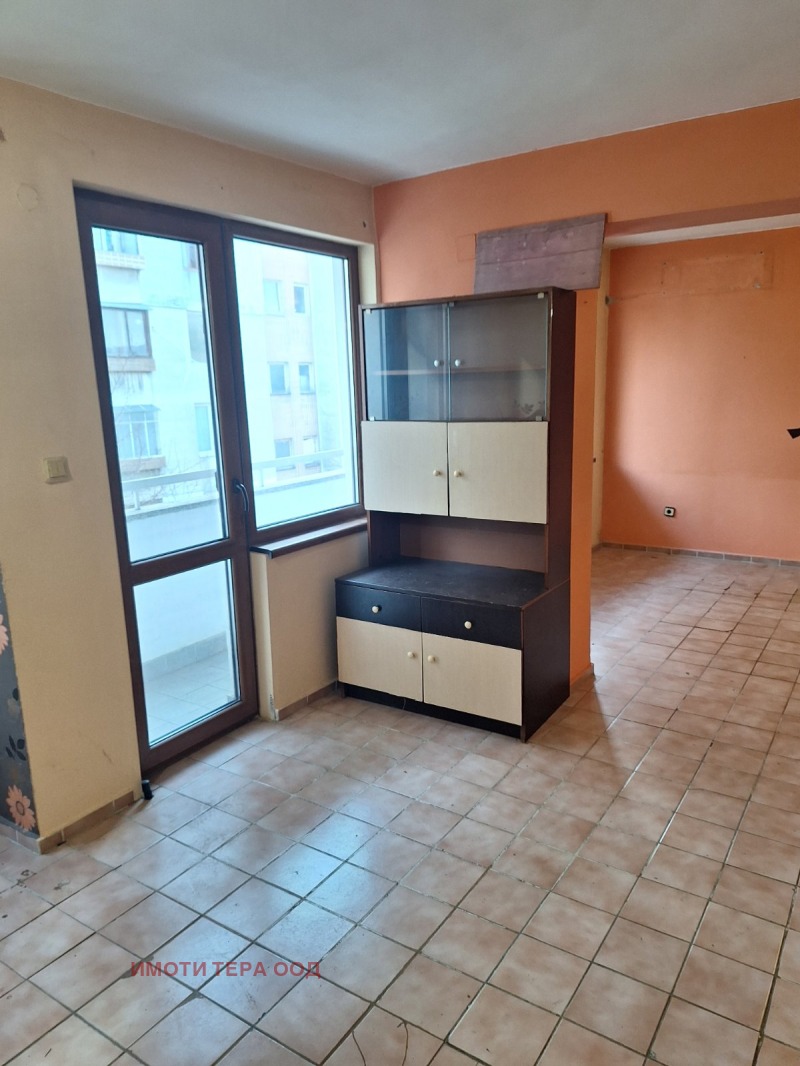 Продава  4-стаен град Варна , Лятно кино Тракия , 106 кв.м | 47255141 - изображение [2]