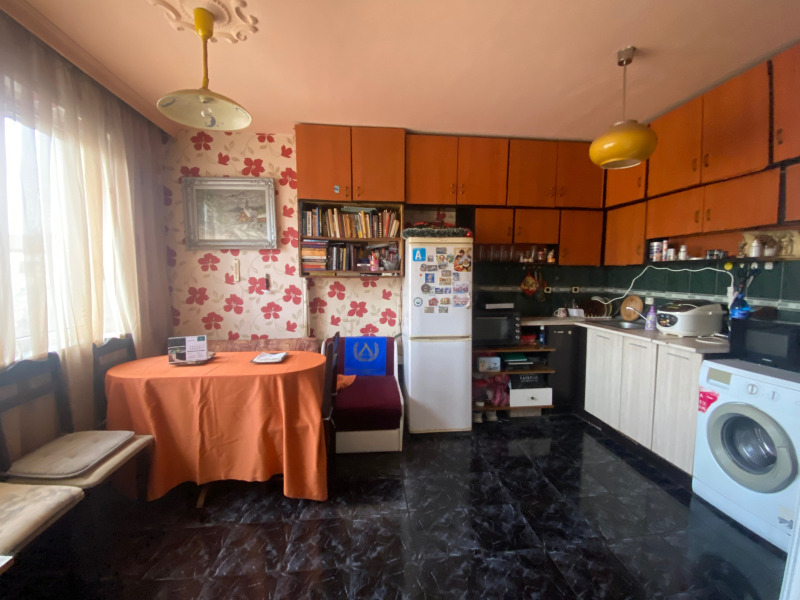 Продава 4-СТАЕН, гр. София, Красно село, снимка 3 - Апартаменти - 53588496