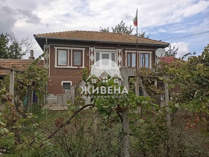 Продава КЪЩА, с. Брестак, област Варна, снимка 15 - Къщи - 47305591