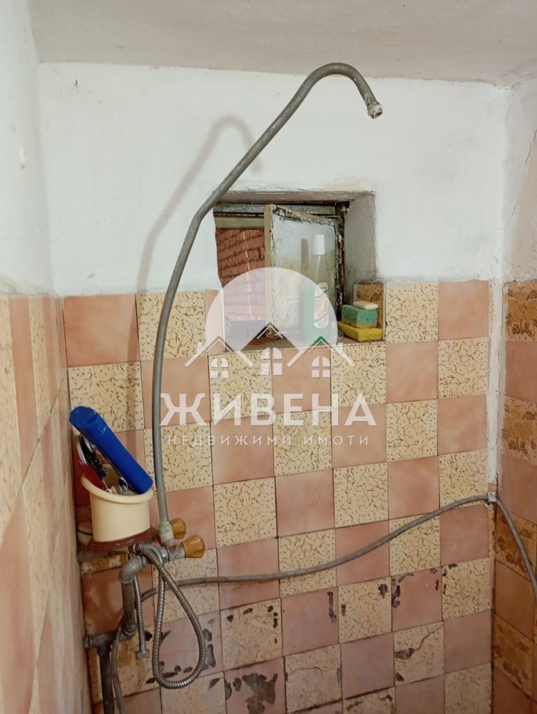 Продава КЪЩА, с. Брестак, област Варна, снимка 10 - Къщи - 47305591