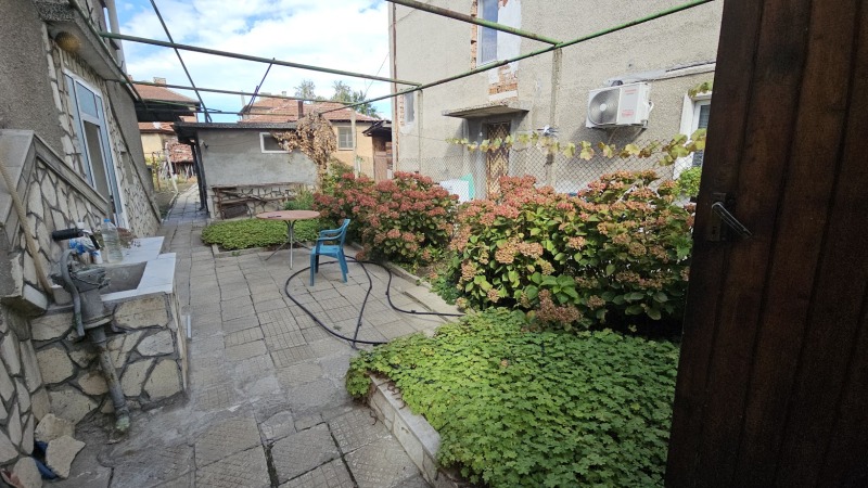 Продава  Къща област Пловдив , гр. Стамболийски , 90 кв.м | 54064911