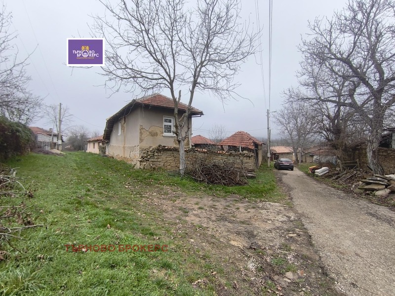 Продава КЪЩА, с. Плаково, област Велико Търново, снимка 12 - Къщи - 52990369