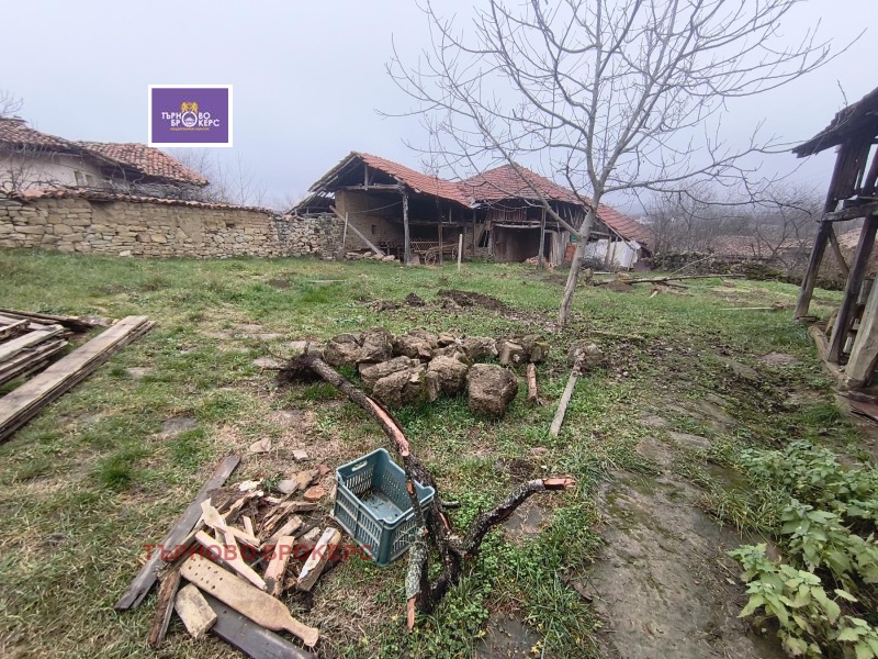 Продава КЪЩА, с. Плаково, област Велико Търново, снимка 3 - Къщи - 52990369