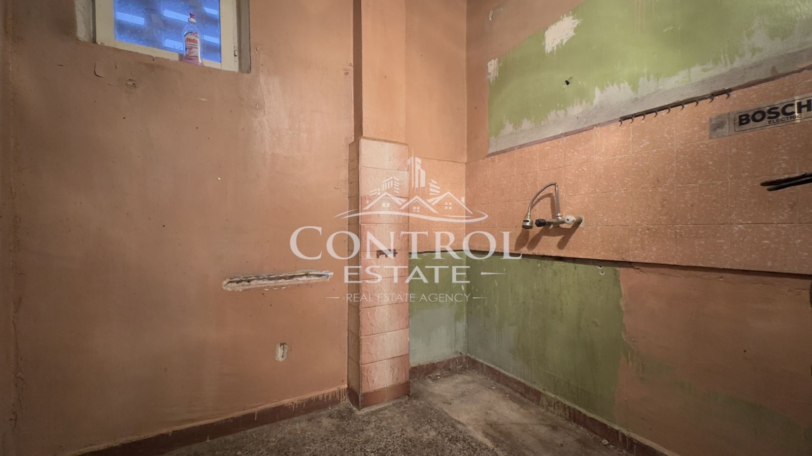 Продава 3-СТАЕН, гр. Велико Търново, Колю Фичето, снимка 9 - Апартаменти - 54078149