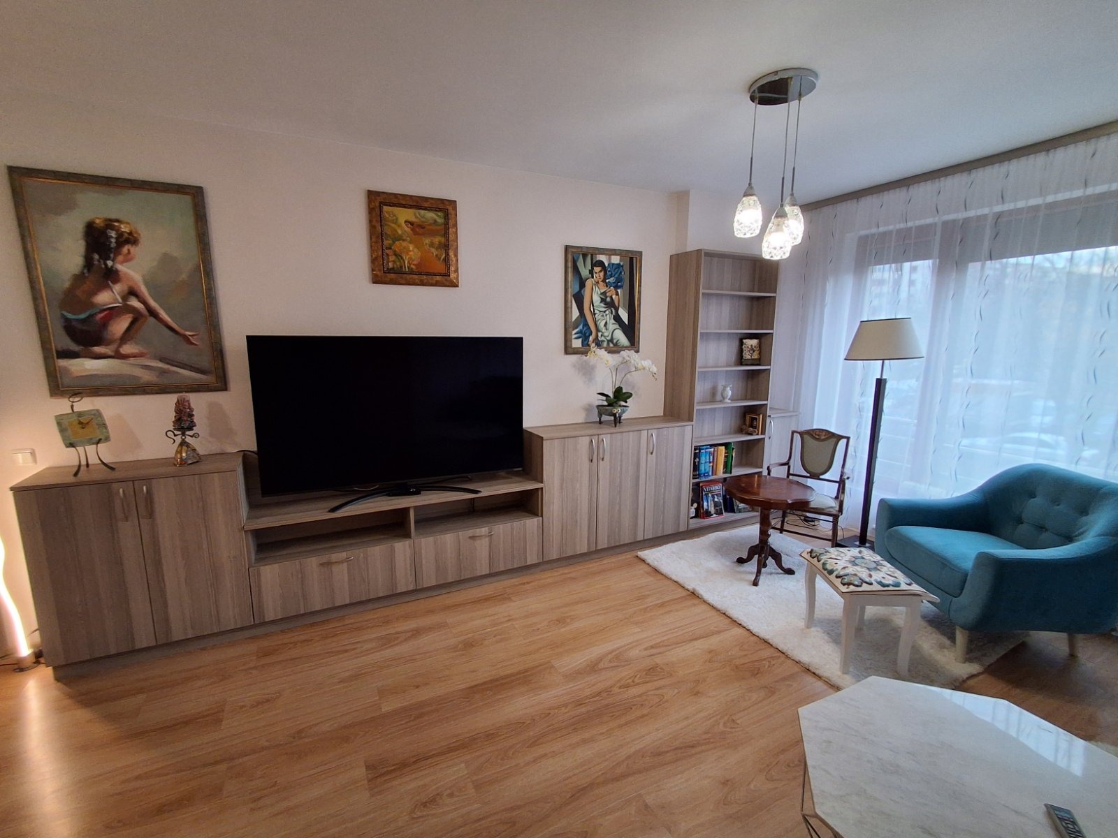 Продава 3-СТАЕН, гр. София, Света Троица