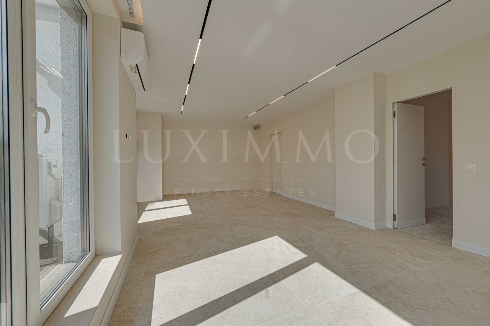 Продава 4-СТАЕН, гр. София, Кръстова вада, снимка 15 - Апартаменти - 56273037
