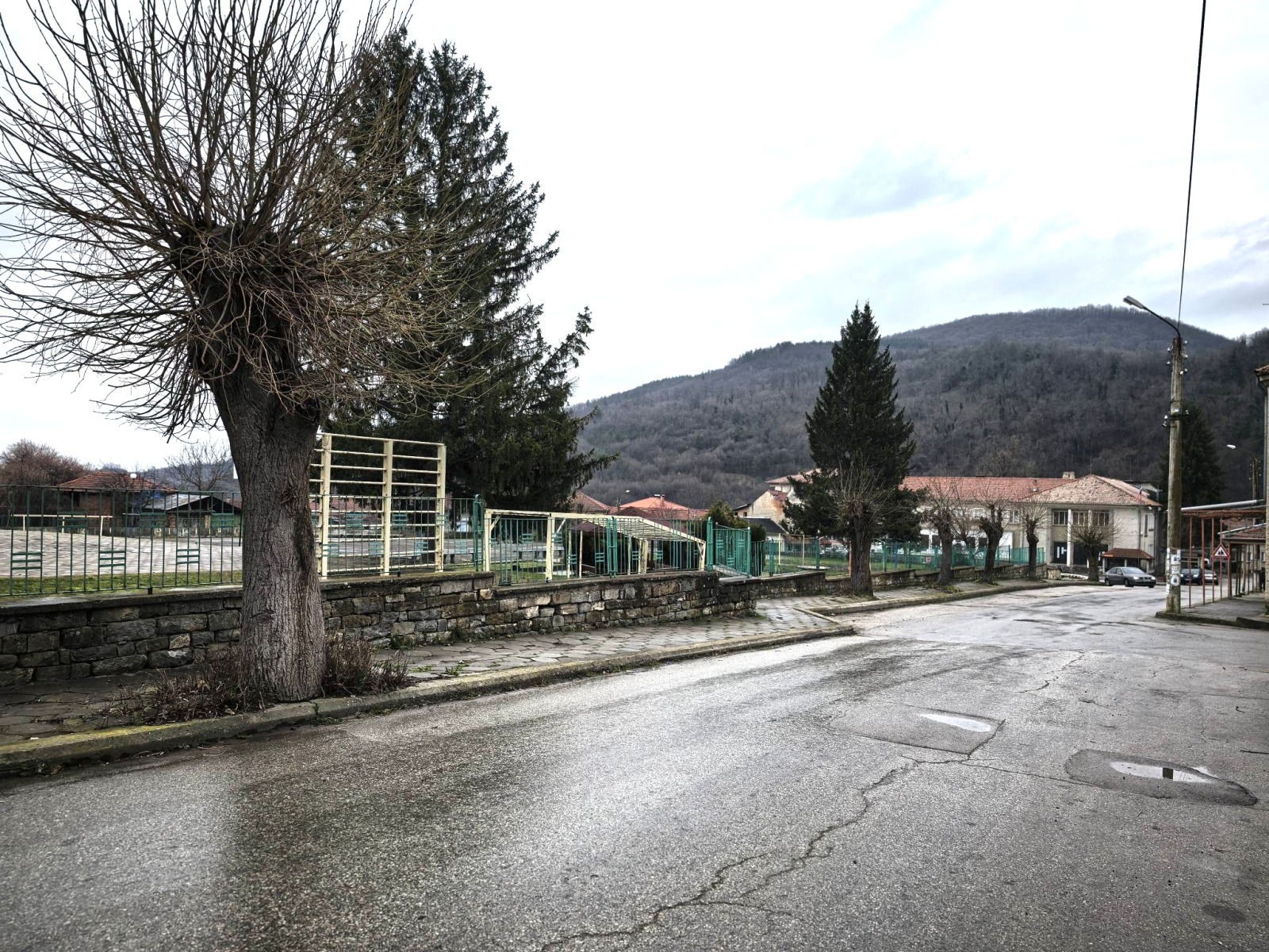 Продава КЪЩА, с. Градница, област Габрово, снимка 9 - Къщи - 54099200