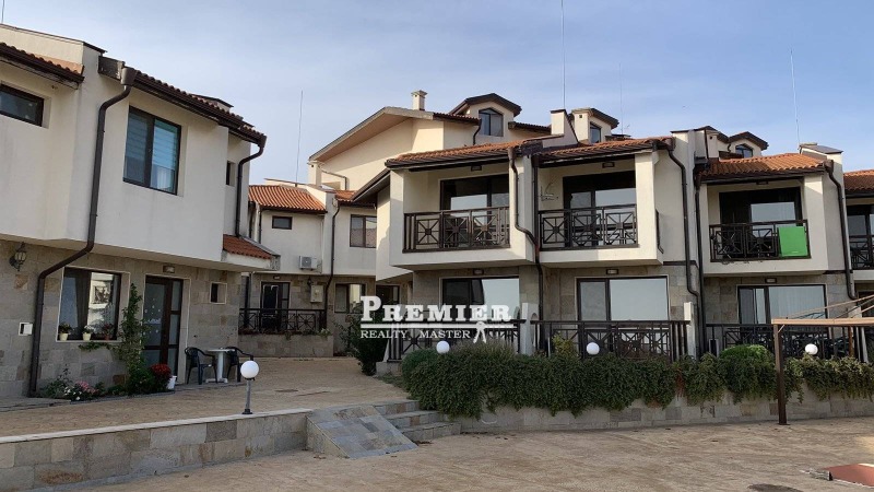 Продава 3-СТАЕН в област Бургас, с. Кошарица - 82 кв.м / 83 000 € » 162 333.89 лв., ПРЕМИЕР