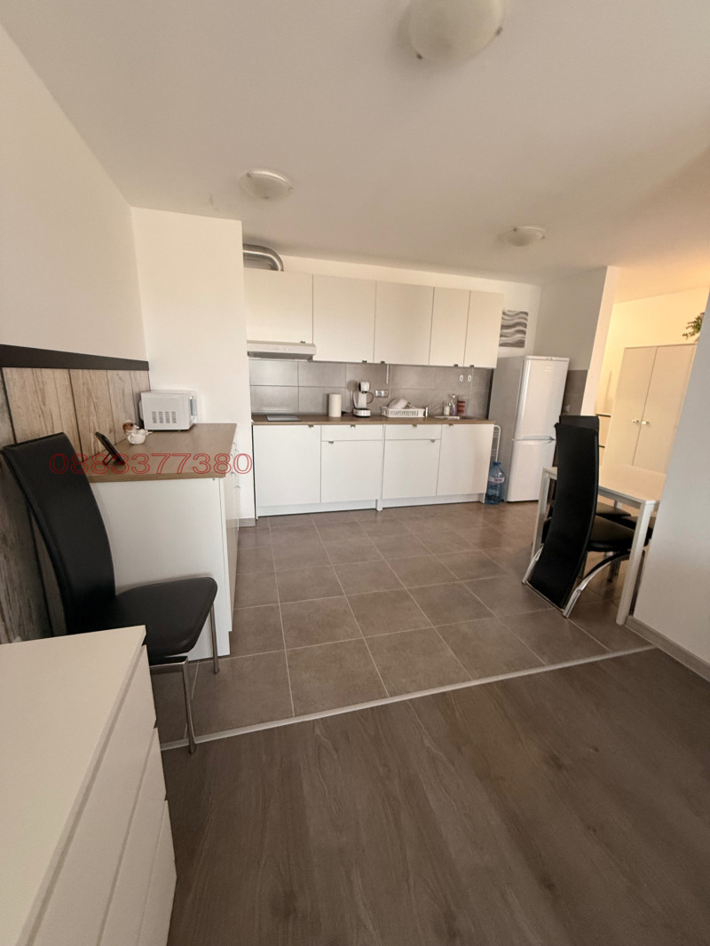 Продава 1-СТАЕН, с. Кошарица, област Бургас