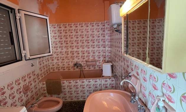 Продава КЪЩА, Извън страната, област Извън страната, снимка 13 - Къщи - 51817677