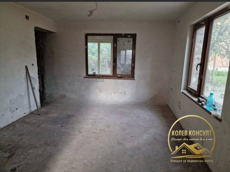 Продава КЪЩА, гр. Димитровград, област Хасково, снимка 2 - Къщи - 52623459