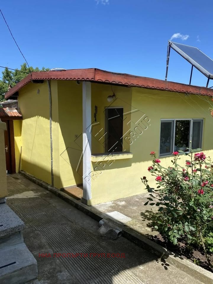 Продава КЪЩА, гр. Бургас, с. Извор, снимка 5 - Къщи - 53018940