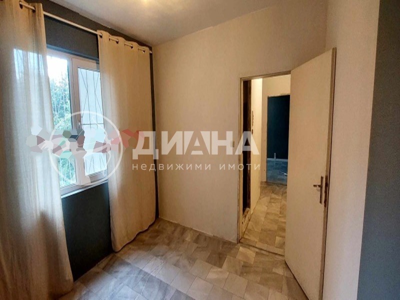 Продава 3-СТАЕН, гр. Пловдив, Гагарин, снимка 3 - Aпартаменти - 46612084