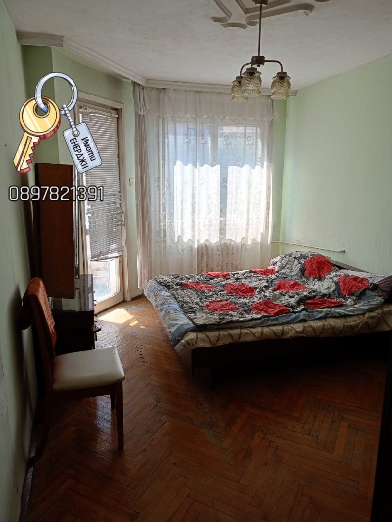 Na sprzedaż  2 sypialnie Plewen , Szirok centar , 102 mkw | 36316329 - obraz [4]