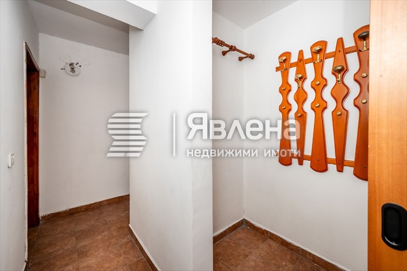 Продава 3-СТАЕН, гр. София, Лагера, снимка 11 - Апартаменти - 56169127