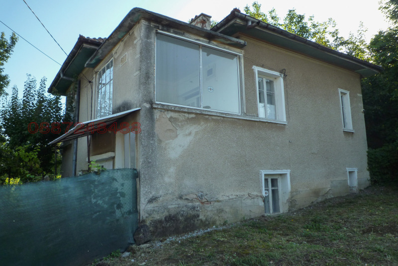 Продава КЪЩА, с. Ковачица, област Монтана, снимка 1 - Къщи - 42108296