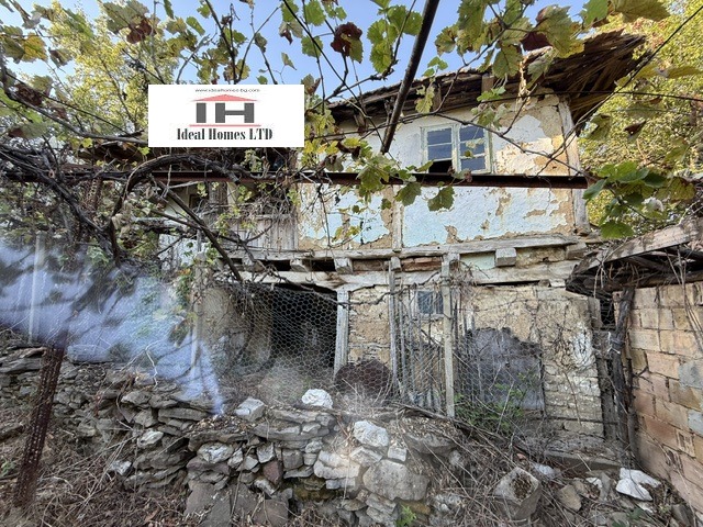 Продава КЪЩА, с. Здравковец, област Габрово, снимка 2 - Къщи - 56176566