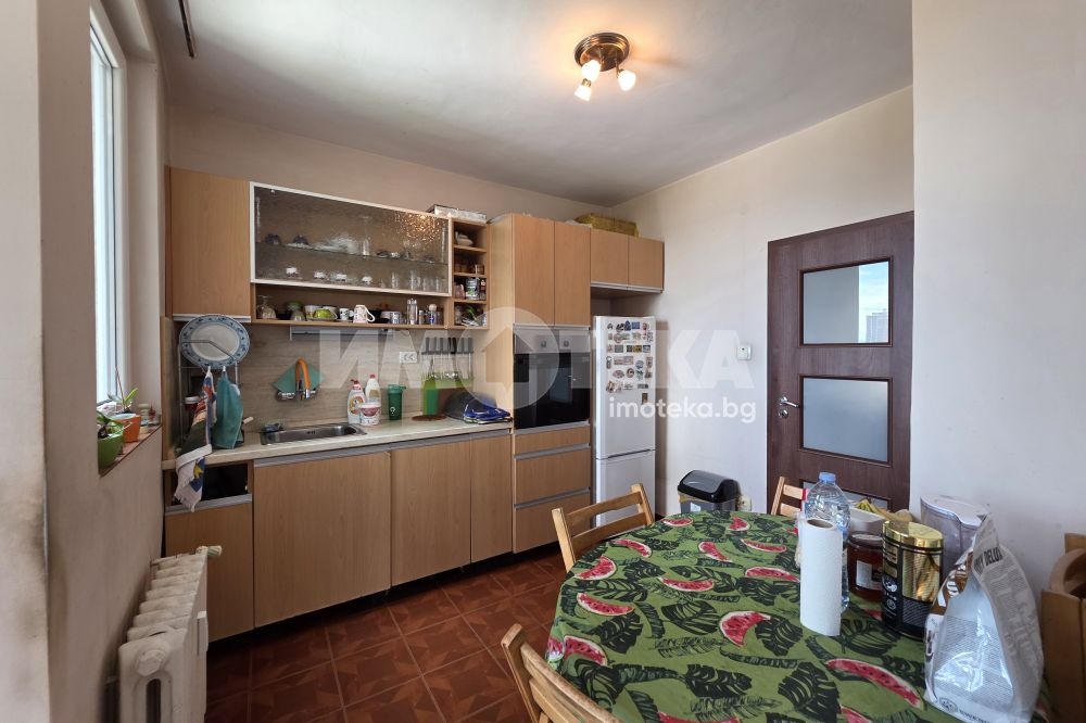 Продава МНОГОСТАЕН, гр. София, Хладилника, снимка 13 - Апартаменти - 56103317